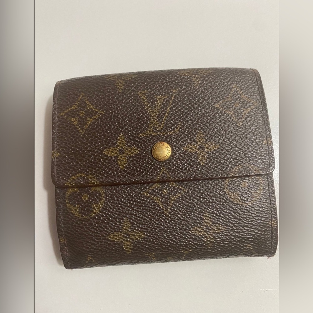 Louis Vuitton Elise Wallet